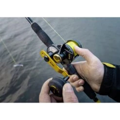 Black Cat Battle Cat Vertical 710 LH Reel 24 Black Cat Battle Cat Vertical 710 LH Reel -Vissen Winkel 3730669Black Cat Battle Cat Vertical 710 LH Reel 11